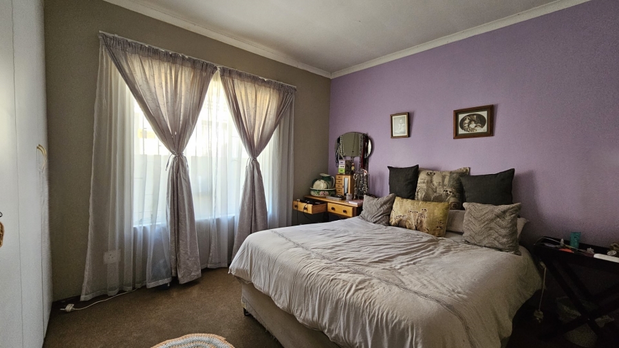 3 Bedroom Property for Sale in Vaalpark Free State